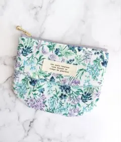 ハンドメイド✩.*˚ ポケットティッシュポーチ【オフ×ブルー】ラウンド