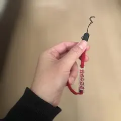 赤いストラップ フック付き