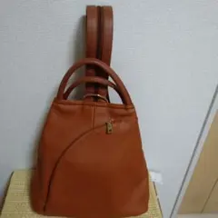 グッシオ ベーシック レザータッチ 3WAY リュック　[色　キャメル]