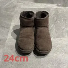 【並品】UGG ムートンブーツ ブラウン　24cmのサムネイル