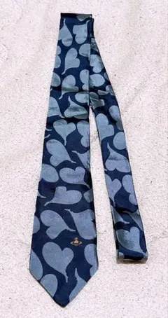 ヴィヴィアンウエストウッド　ハート柄　ネクタイ