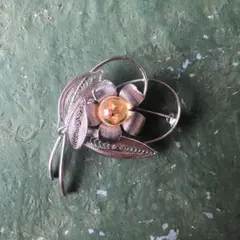 ✴︎■昭和レトロ■水中花 銀線細工 ◆ フラワーブローチ