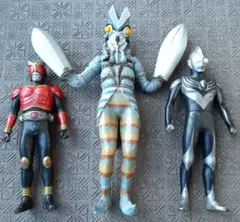 まとめて3体セット ウルトラマンティガ、バルタン星人、仮面ライダークウガ