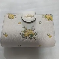 COACH フラワープリント 二つ折り財布