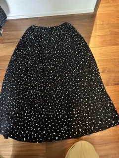 黒白ドット プリーツロングスカート