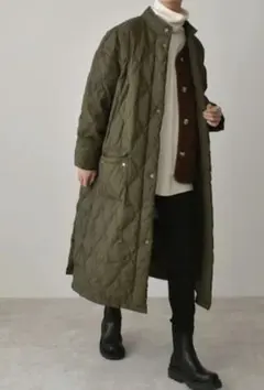 カーキ キルティングダウン ロングコート ボアライナー付き