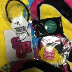 WWW ガチャ＆缶バッチ