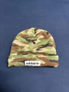 adidas ビーニー　迷彩　総柄　ニット帽　アディダス　ロゴ　aw