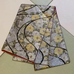 Item thumbnail for item d4ba7fc5-dfac-450f-ac26-f3ab0ad5a963