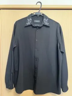 刺繍付き長袖シャツ Mサイズ