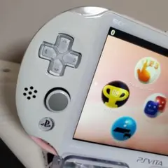 PSVita PCH‑2000 中古美品｜動作良好｜付属品あり｜即購入OK