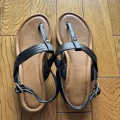NUOVO ブラック フラットサンダルのサムネイル