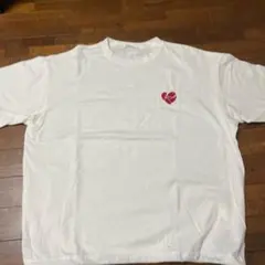 oncily Tシャツ