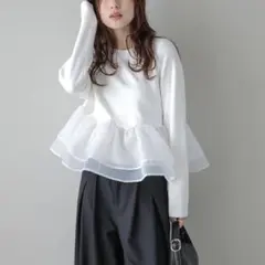 新品☆シアー フリル付き長袖トップス ホワイト　チュニック　ペプラム　ティアード