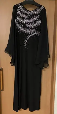 黒のドレス　パーティ　カラオケ　発表会用