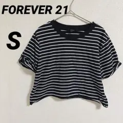 FOREVER 21 【S】クロップドTシャツ 黒と白のストライプ ミニT