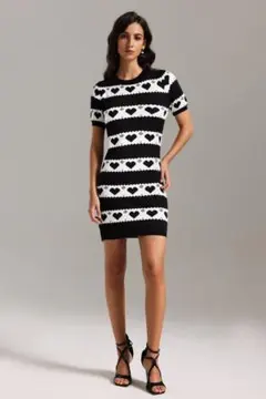 ハート柄ストライプ タイトフィットミニワンピース