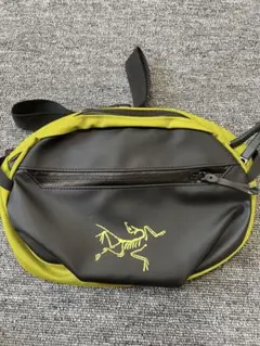 ARC'TERYX beamsコラボ ボディバッグ ウエストポーチ - メルカリ