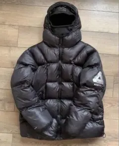 palace ダウンジャケット