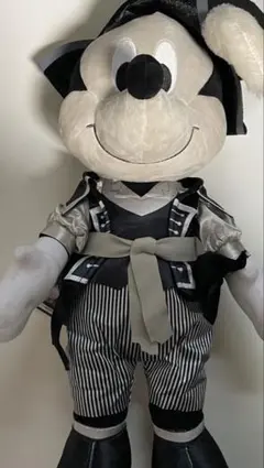 ミッキーマウス ぬいぐるみ