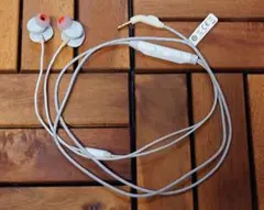 Item thumbnail for item 1944a2c1-f887-4e35-8817-fc43a8721c51