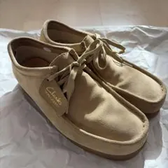 Clarks Wallabees ベージュ スエード