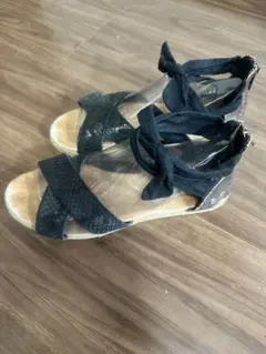 UGGサンダル　中古23㎝のサムネイル