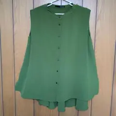 Item thumbnail for item a0355f8f-df1f-43a3-9dff-40e8400e3d3a