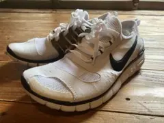 NIKE FREE 5.0 新品未使用品(説明文をお読み下さい)25.5cmのサムネイル