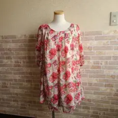 アズノウアズ　花柄タックワンピース