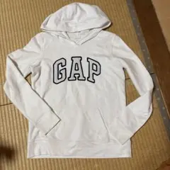 GAP白色ロゴ長袖パーカー150XXS肩幅37cm身幅45cm着丈58cmくらい