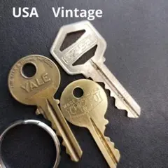 K923　USA アメリカン雑貨　ヴィンテージキー真鍮アンティーク　キーホルダー