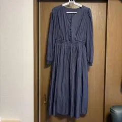 ネイビー　長袖 ワンピース シャーリング　Mサイズ