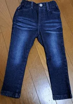 Item thumbnail for item e4e16bdf-c143-457a-9eb4-d1ea40e54c61