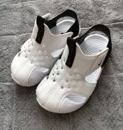 Nike サンダル ホワイト/ブラック　13cm