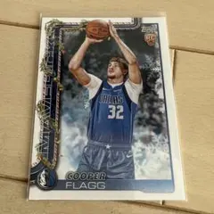 toops 2025/26 Holiday NBAクーパーフラッグルーキーカード