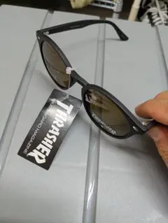 THRASHER サングラス 偏光レンズ マットブラックのサムネイル