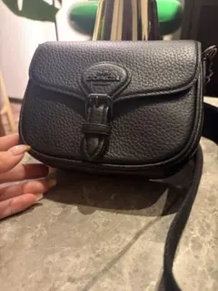 COACH ブラックレザー ショルダーバッグ