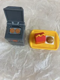 新品・未使用品　マクドナルド　ハッピーセット　ミニチュア　2個セット　第一弾