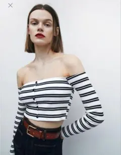 ZARA オフショルダー クロップドトップス