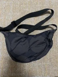 ユニクロ マリメッコ ラウンド ショルダーバッグ ブラック×グレー