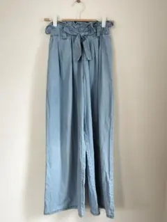 Item thumbnail for item c987e3a8-9cff-4421-a488-f00d14b4785d