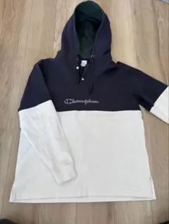 週末限定セール！Champion フード付きパーカー L