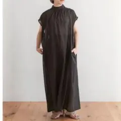 UR アーバンリサーチ シアーボイルハイネックワンピース 黒