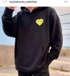 CrystalOcean ハートロゴ パーカー　イエロー　黒　ブラック　刺繍