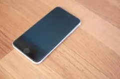 iPhone SE (第3世代)