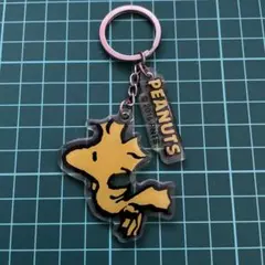 PEANUTS スヌーピー アクリルキーホルダー