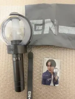 Item thumbnail for item fd5c2b27-abe3-4d46-bb51-b07cbb470974