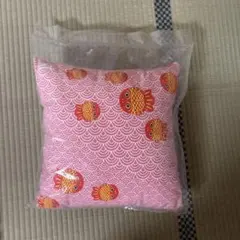 ちょきんぎょ　クッション