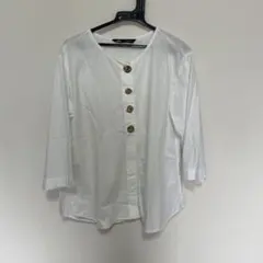 【ZARA】七分丈ノーカラーブラウス